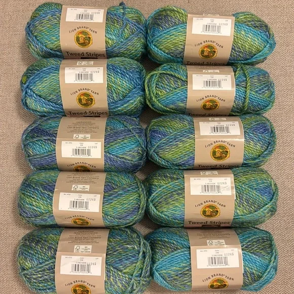 Lion Brand Tweed Stripes Yarn • Lakeside • Lot of 10 - Picture 7 of 8